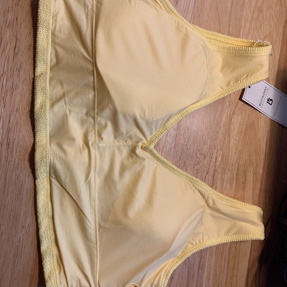 BuffBunny Supply Top - Sports Bra ✨ Glow Up ✨ - Picture 8 of 9